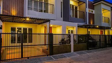 Promo Rumah di Denpasar Barat, Denpasar, LB 175m², Harga 2,4 Miliar