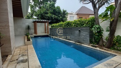 Kesempatan Langka, rumah Mewah di Pondok Indah, Jakarta Selatan, LB 1240m²