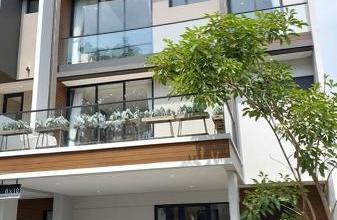 Rumah Area Luxury Teluk Naga, Tangerang - Harga Terbaik 3,8 Miliar