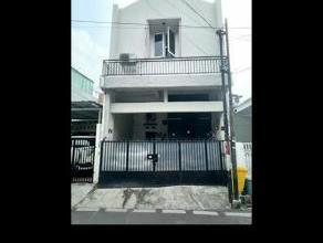 Jual Rumah Strategis di Kemayoran, Jakarta Pusat - LT 80m²