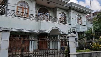 Rumah Prestisius di Kawasan Kedoya, Jakarta Barat, LB 800m², Harga 10 Miliar