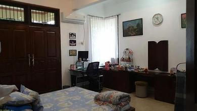 Hunian Prestisius di Kawasan Kembangan, Jakarta Barat, LB 195m², Harga 7,9 Miliar