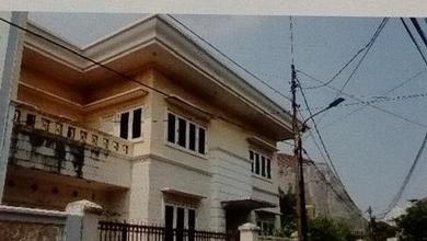 Hunian Mewah di Kedoya, Jakarta Barat, 6 Kamar Tidur, LT 480m²