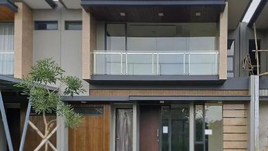 Promo Rumah di Serpong, Tangerang Selatan, LB 126m², Harga 2,4 Miliar