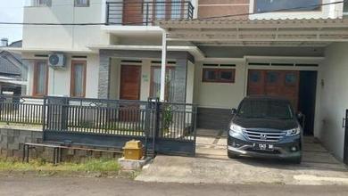 Rumah Elite di Kawasan Cibinong, Bogor, LB 245m², Harga 2,95 Miliar