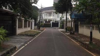 Hunian Elite di Kawasan Menteng, Jakarta Pusat, LB 700m², Harga 59,7 Miliar