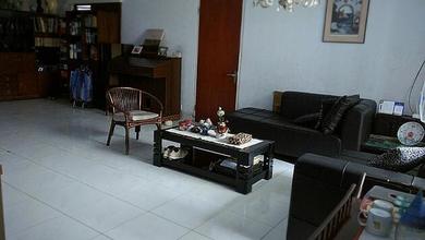 Jual Rumah 200 di Tomang, Jakarta Barat