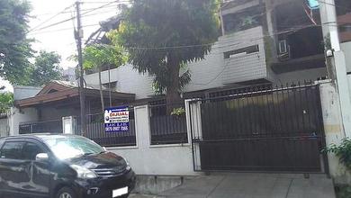 For Sale rumah Mewah di Tomang, Jakarta Barat - LT 249m²