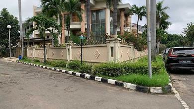 Hunian Elegan di Sunter, Jakarta Utara, 6 KT, LT 596m²