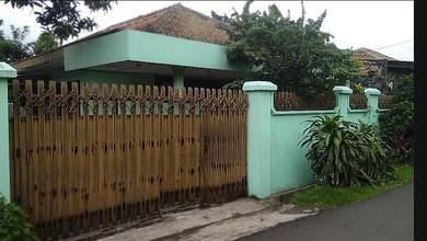 Kesempatan Rumah di Pesanggrahan, Jakarta Selatan, LB 175m², Harga 2,25 Miliar