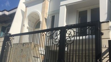 Rumah Prestisius di Kawasan Puri Indah, Jakarta Barat, LB 500m², Harga 11 Miliar