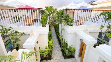 Rumah Eksklusif Luas 1500 m2, area Sunset Road, Badung