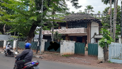 Hunian Mewah di Kawasan Tomang, Jakarta Barat, LB 930m², Harga 40 Miliar