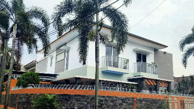 Rumah Elite di Kawasan BSD Griya Loka, Tangerang, LB 550m², Harga 4,9 Miliar