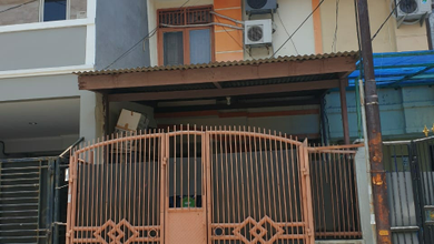 Rumah Dijual di Taman Palem, Jakarta Barat, LB 100m², Harga Kompetitif!