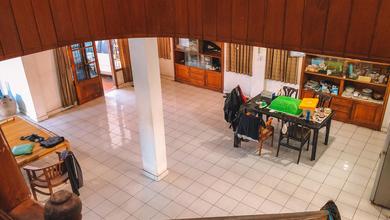 Rumah Mewah di Renon, Denpasar, 5 Kamar Tidur, LT 556m²