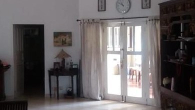 Rumah Mewah di Ciputat, Tangerang Selatan, 5 Kamar Tidur, LT 1650m²