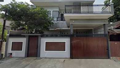 Penawaran Eksklusif, rumah Mewah di BSD Griya Loka, Tangerang, LB 549m²