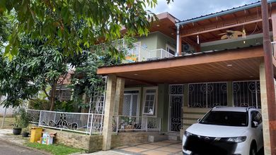 Kesempatan Rumah di Sentul City, Bogor, LB 300m², Harga 2,5 Miliar