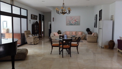 Dijual rumah Mewah di Tomang, Jakarta Barat - LT 700m²