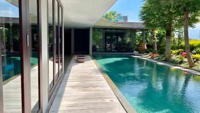 Rumah Elegan di Canggu, Badung, 3 KT, LT 560m²